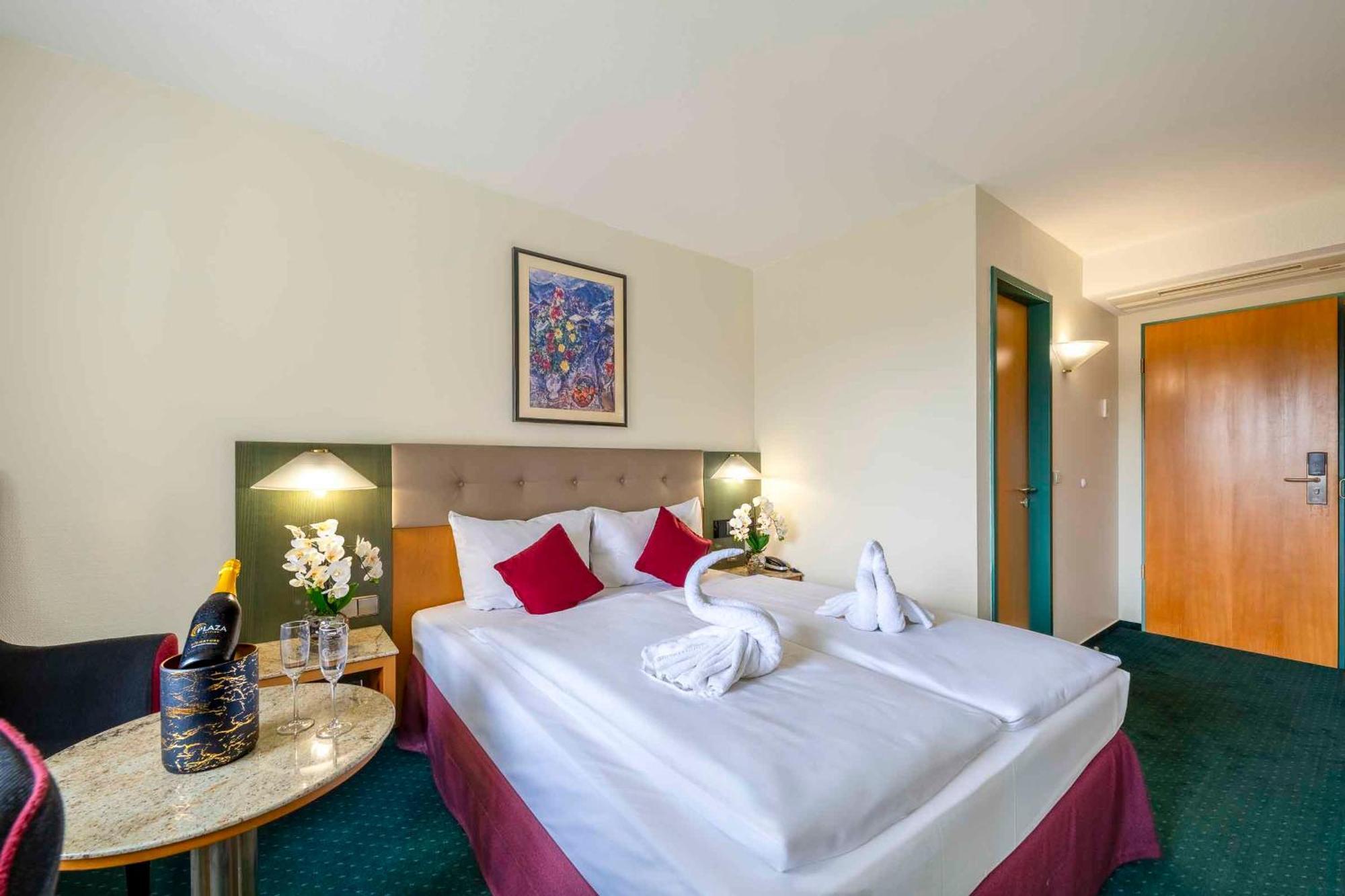 Plaza Inn Blankenburg Ditzingen, Sure Hotel Collection Eksteriør billede